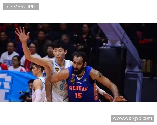 伊朗篮球联赛精彩对决马什哈德队迎战纳夫特阿巴丹队