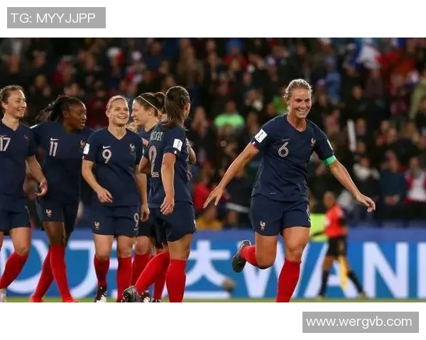 塞萨洛尼基与贝西克塔斯实力对比谁更具竞争优势分析